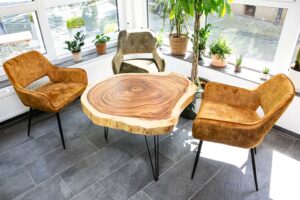 Couchtisch Suarbaumscheibe