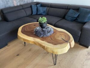 ovaler Couchtisch